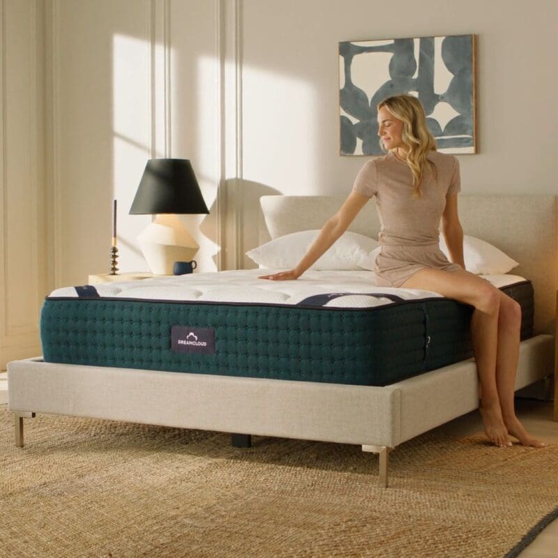 The DreamCloud - Luxury Hybrid Mattress - Full