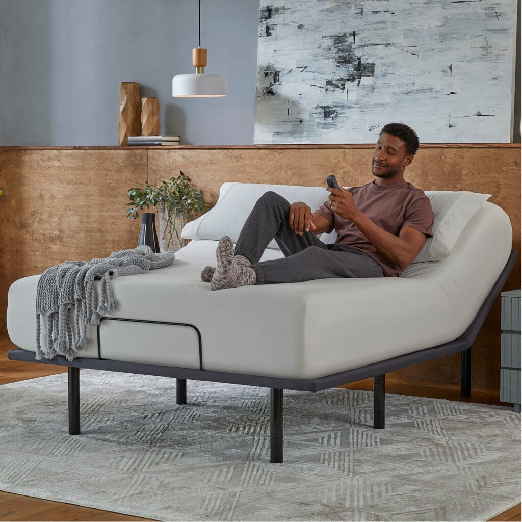 BeautyRest Baselogic™ Silver Adjustable Base - King