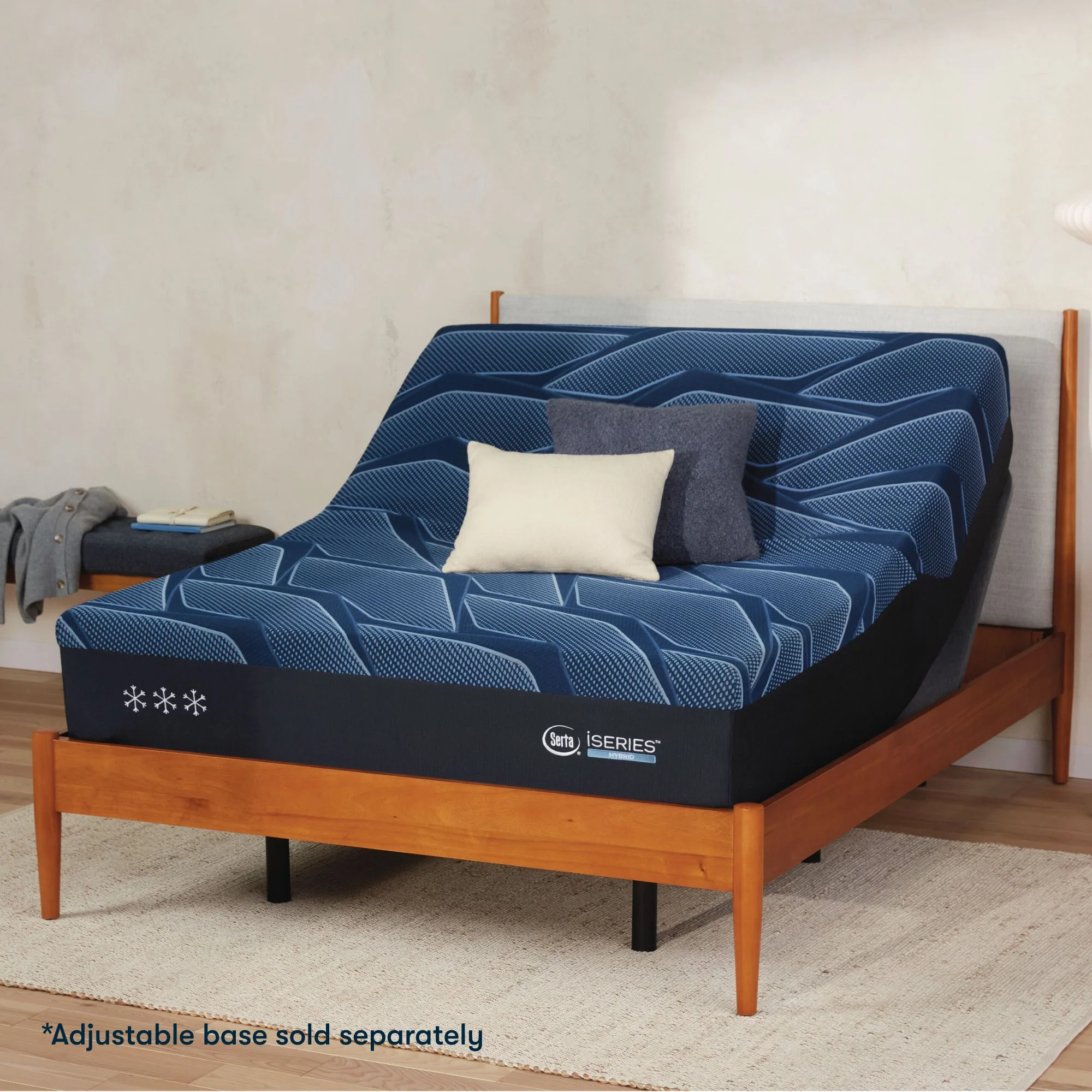 Serta iSeries Hybrid 3000 13.5" Medium Mattress - Queen - Image 2