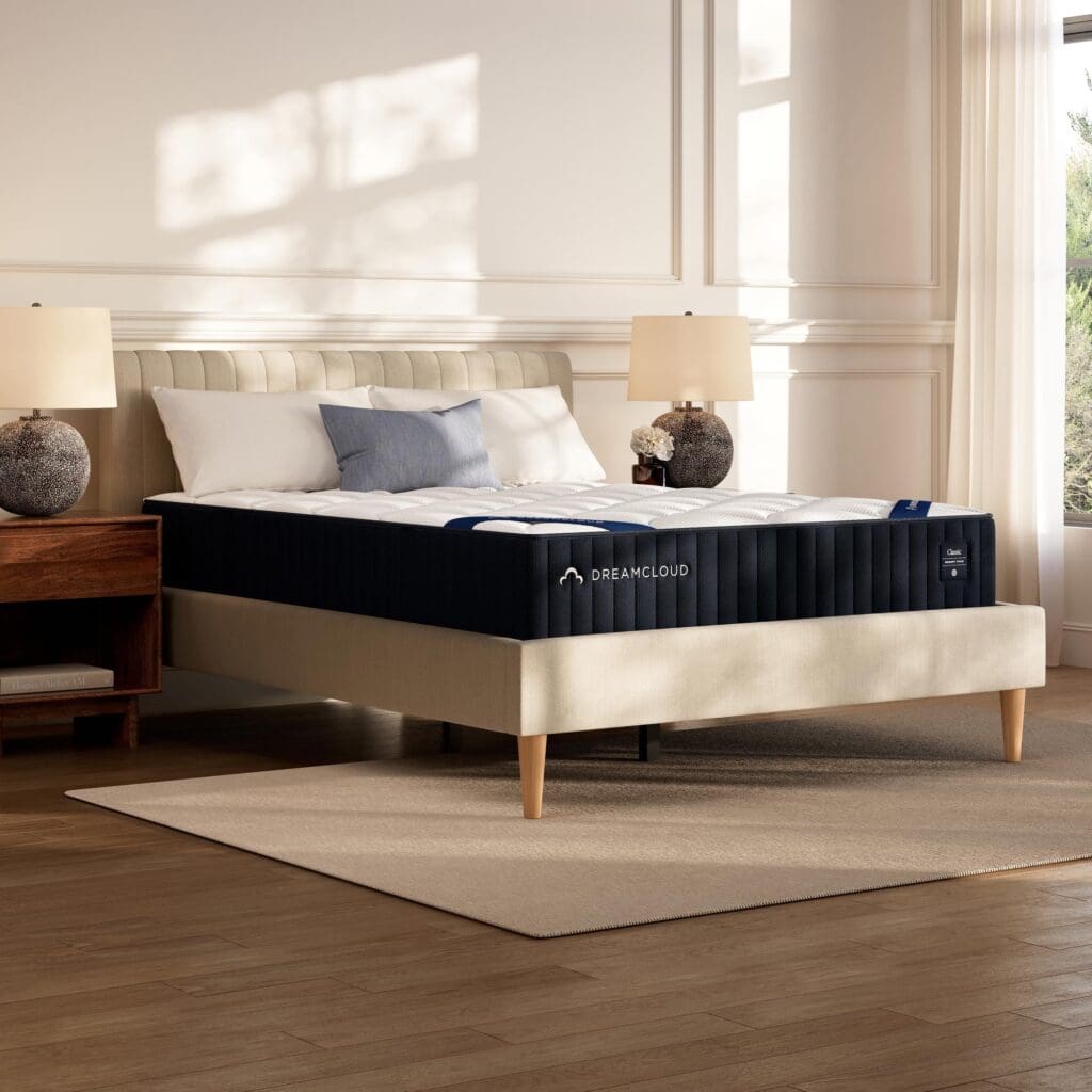 DreamCloud Classic Hybrid Mattress - Queen